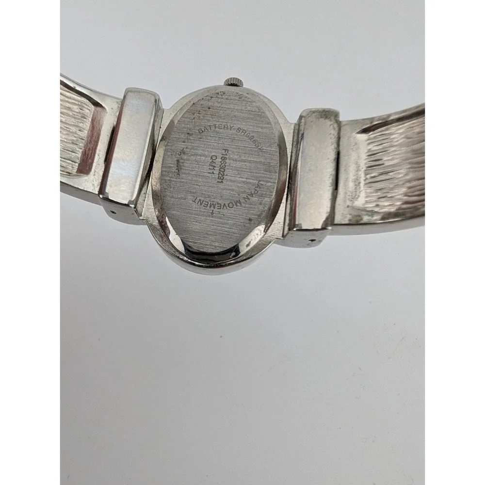 Women's Quartz Watch 33mm Case White Enamel Inlay Hinge Bangel Band- New Battery
